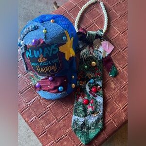 Novelty Tie Necklace with Pearl Chain paired with matching hat